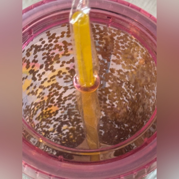 CARE BEARS Gold Pink Glitter 32 Oz Travel Tumbler Cup NEW NWT! - Picture 3 of 5